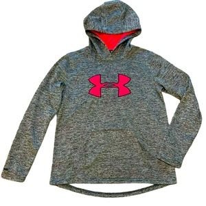 Under Armour Women’s sweatshirt. Only worn once.